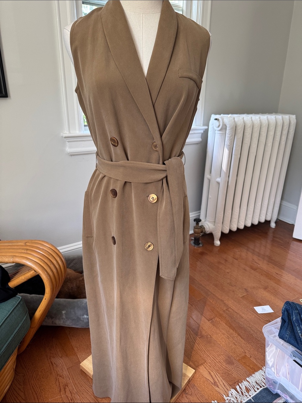 Vintage 100% silk Sleeveless Midi Trench Dress